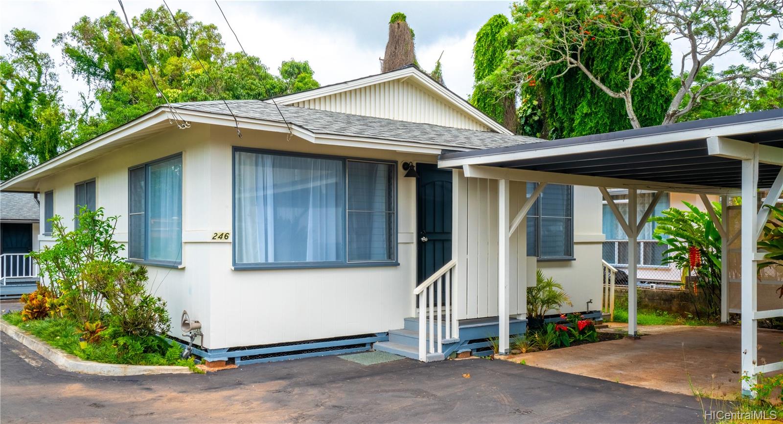 246 Nihiwai Place Wahiawa, HI 96786