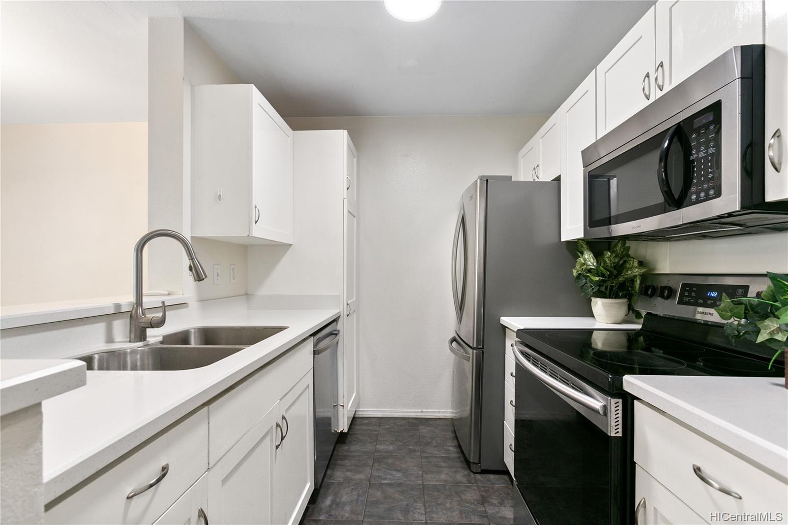 95-664 Wikao Street #L206, Mililani, HI 96789