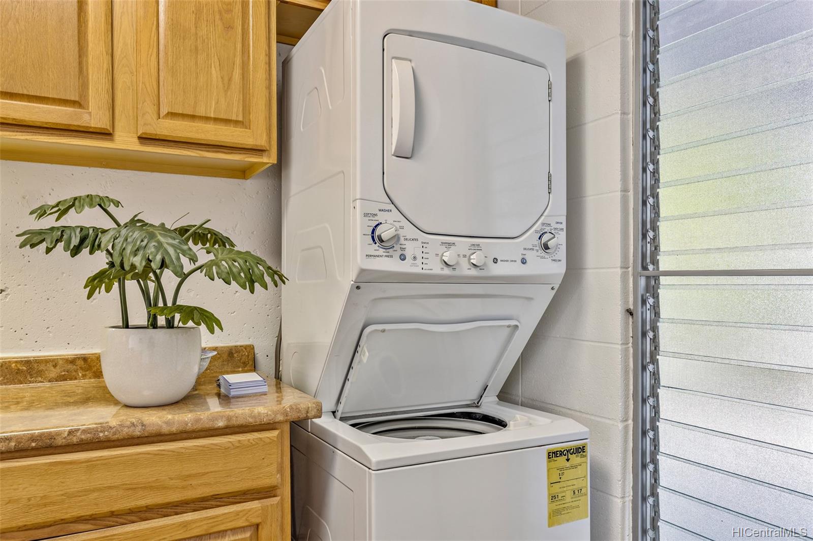 95-061 Waikalani Drive #D204, Mililani, HI 96789