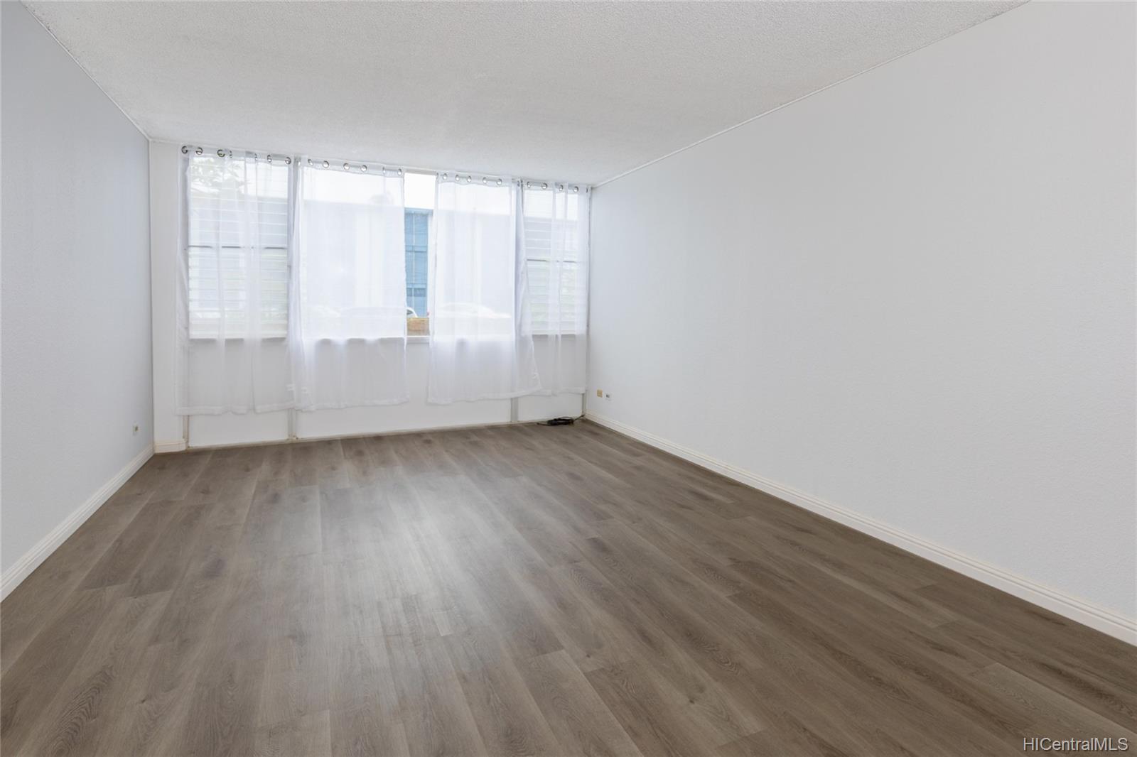 755 McNeill Street #A102, Honolulu, HI 96817