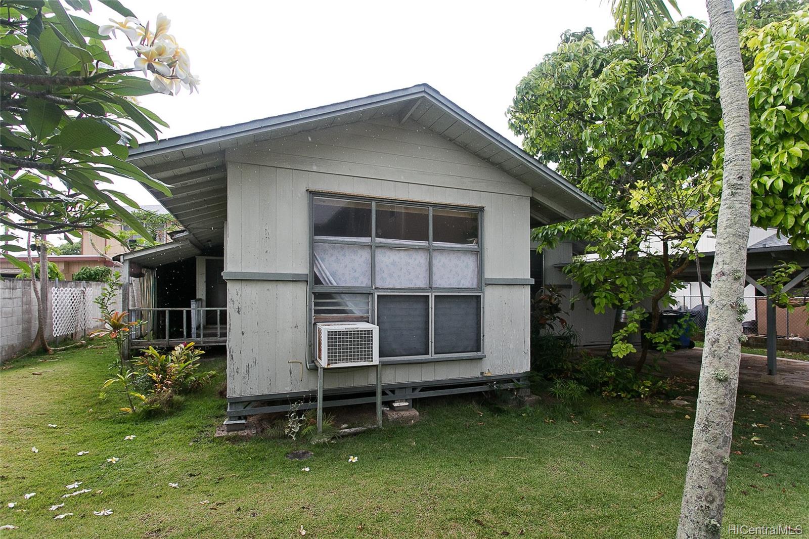 557A Halela Street Kailua, HI 96734