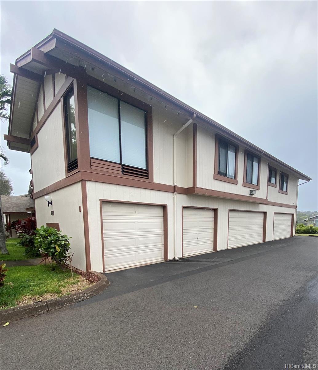 98-1759 Kaahumanu Street #A, Aiea, HI 96701