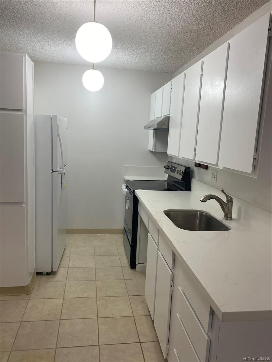 98-402 Koauka Loop #202, Aiea, HI 96701