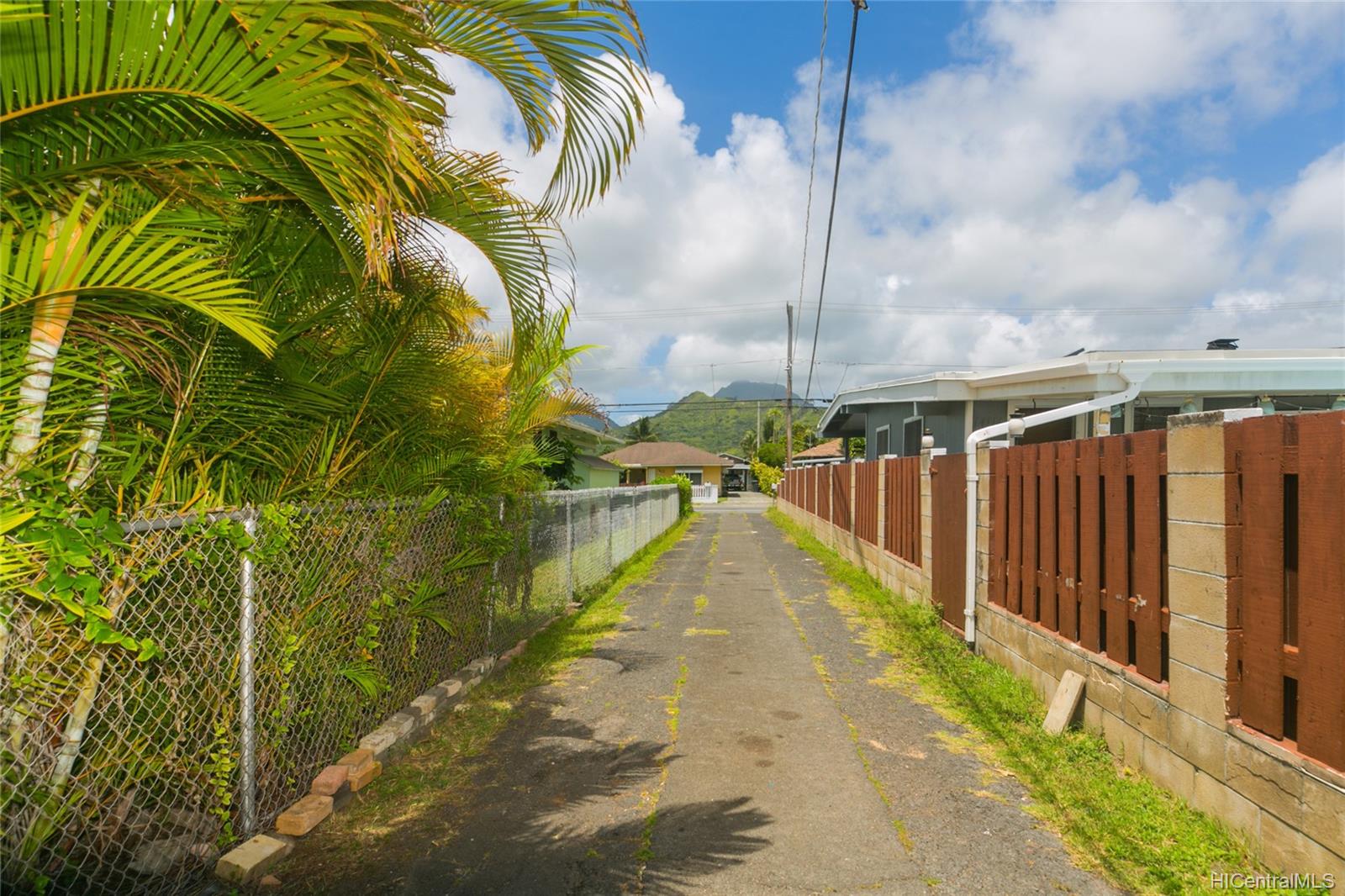 252 Kihapai Street #A, Kailua, HI 96734