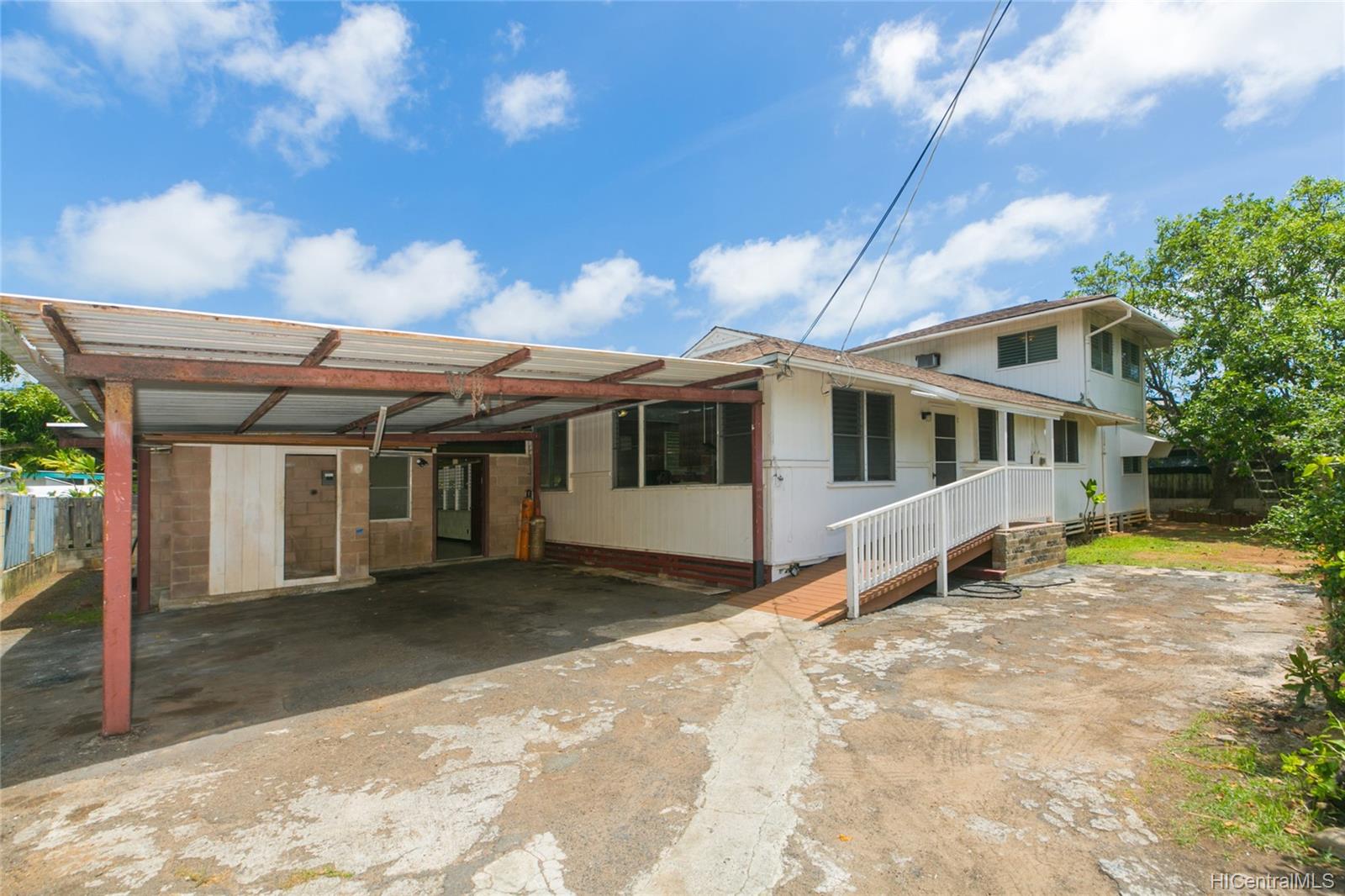 252 Kihapai Street #A, Kailua, HI 96734