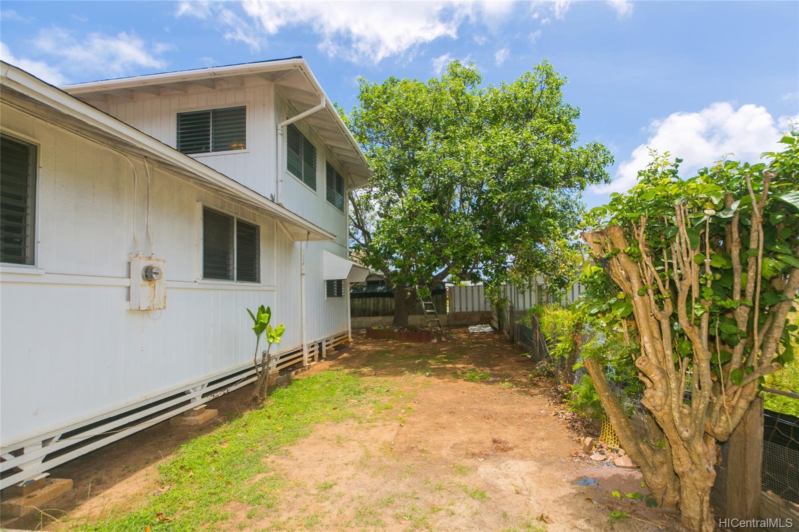 252 Kihapai Street #A, Kailua, HI 96734