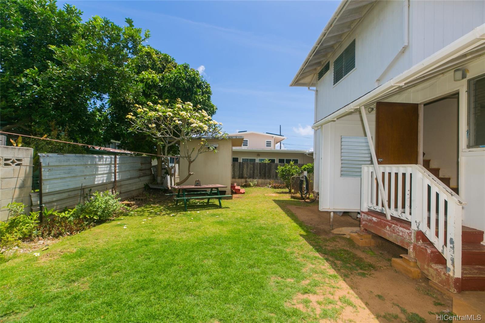 252 Kihapai Street #A, Kailua, HI 96734