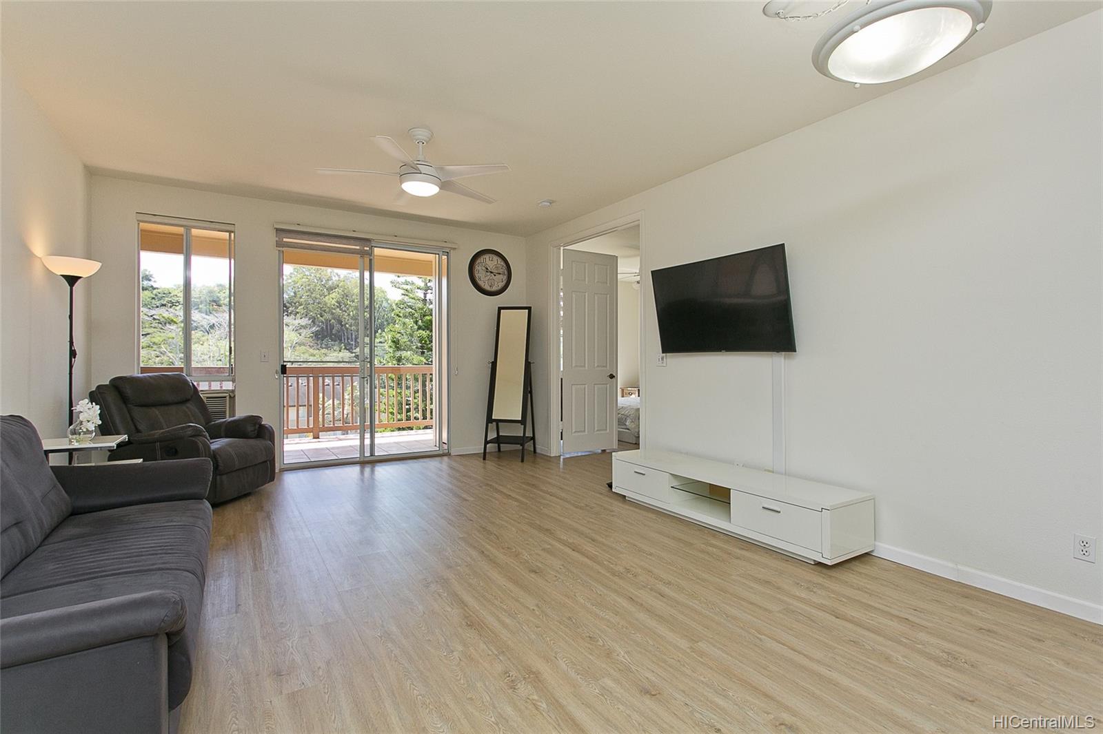 95-968 Wikao Street #H203, Mililani, HI 96789