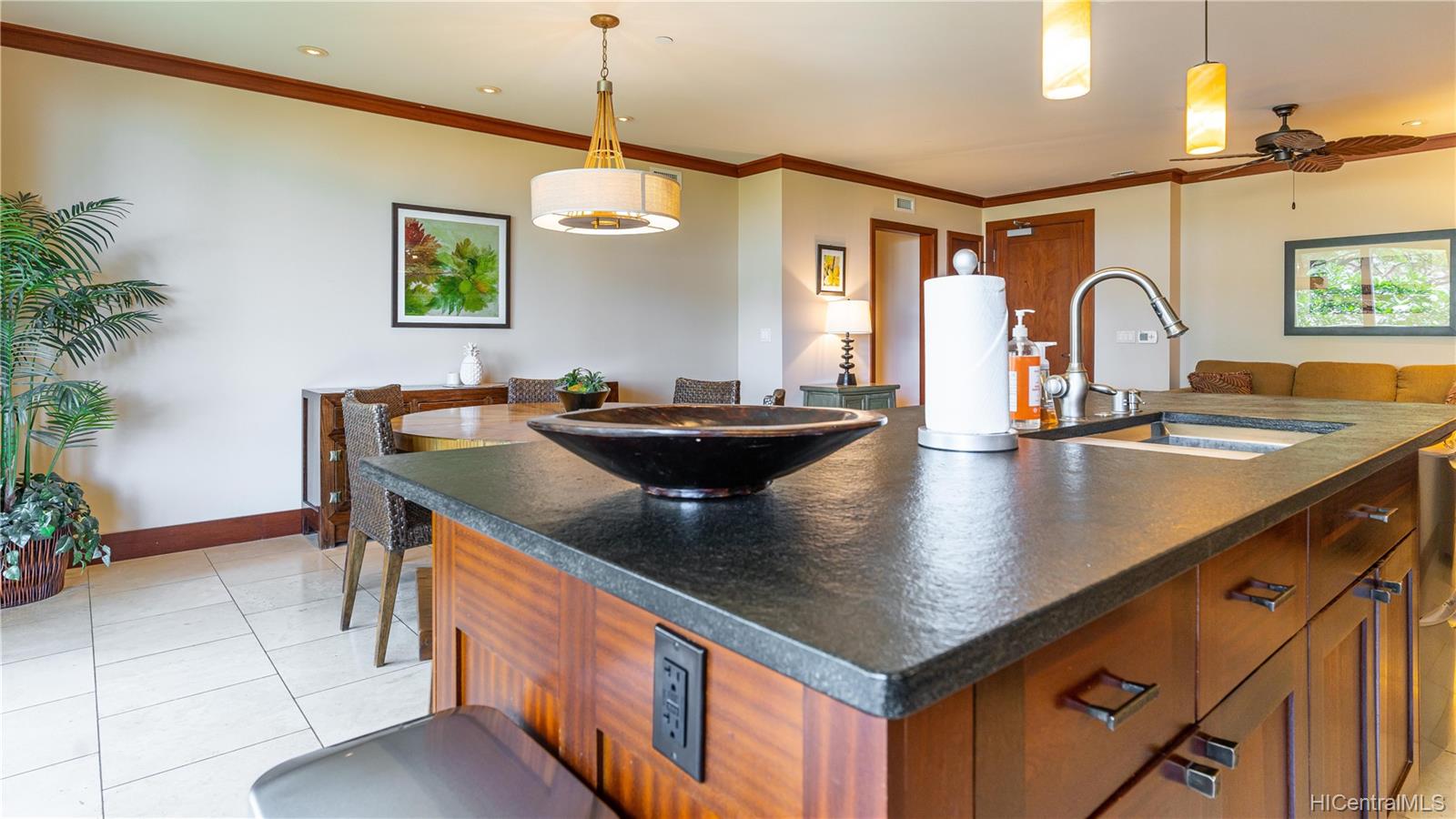 92-102 Waialii Place #B-206, Kapolei, HI 96707