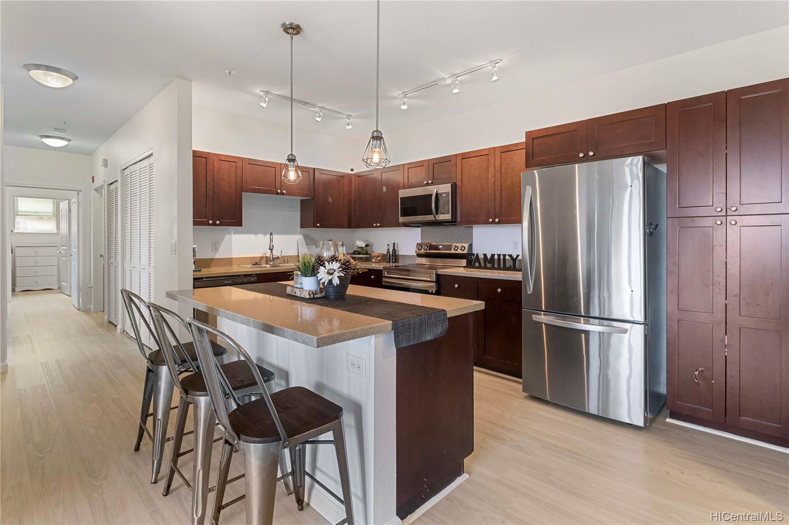 1020 Kakala Street #911, Kapolei, HI 96707