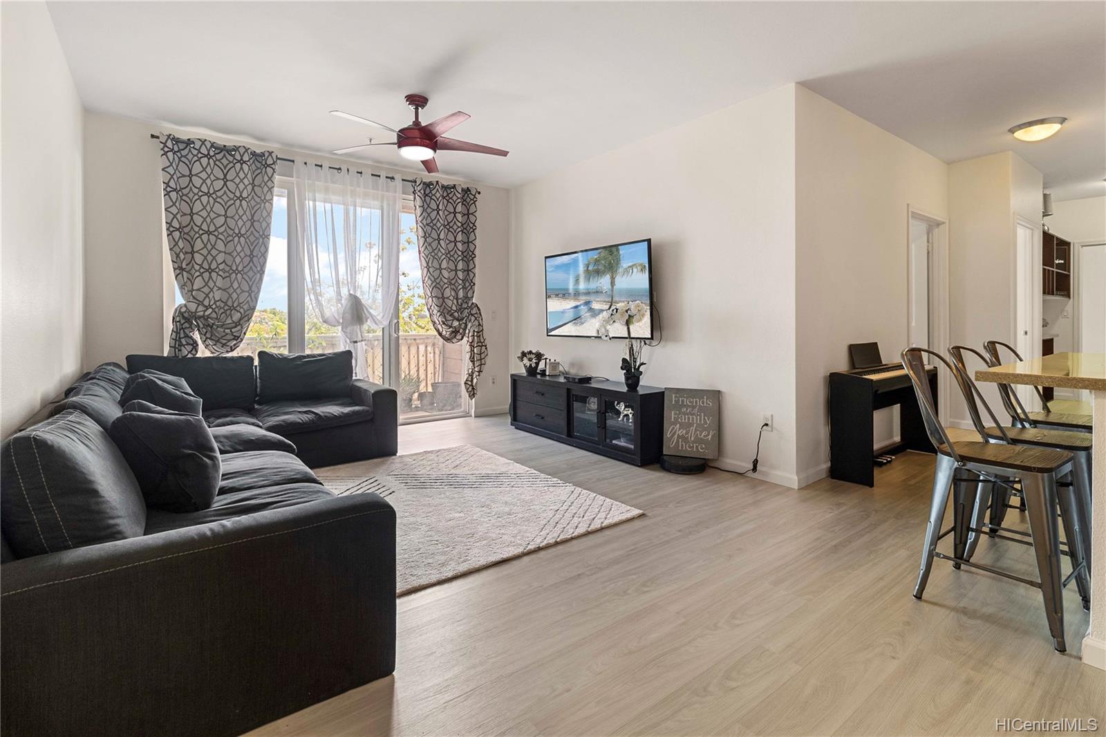 1020 Kakala Street #911, Kapolei, HI 96707