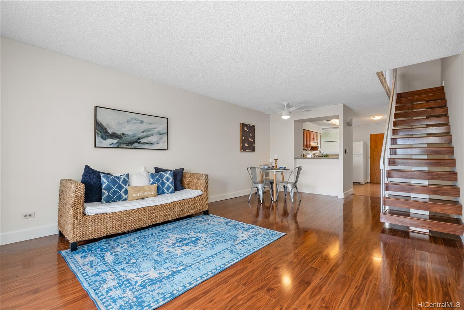 500 University Avenue #324, Honolulu, HI 96826