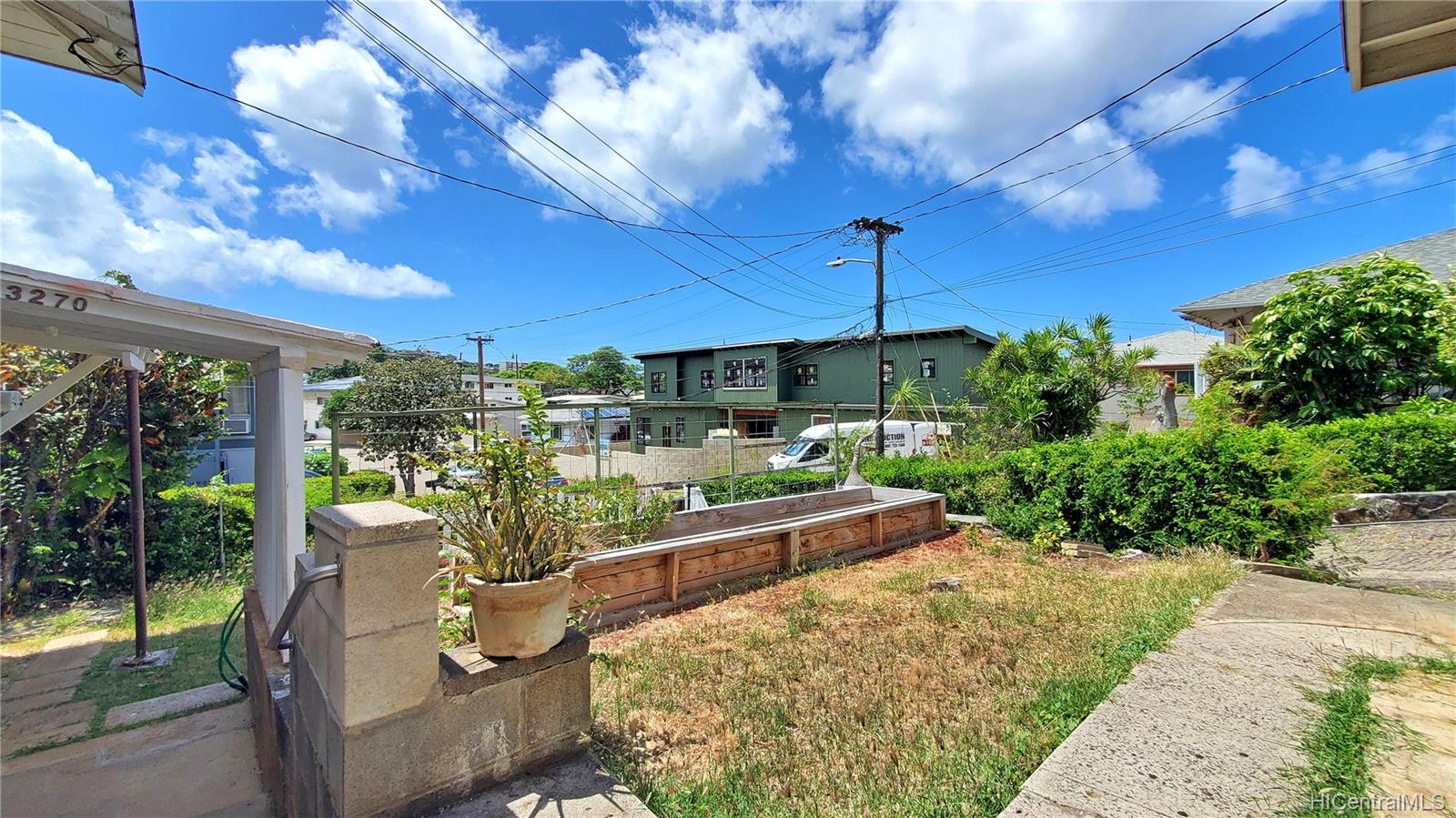 3270 Kehau Place Honolulu, HI 96816