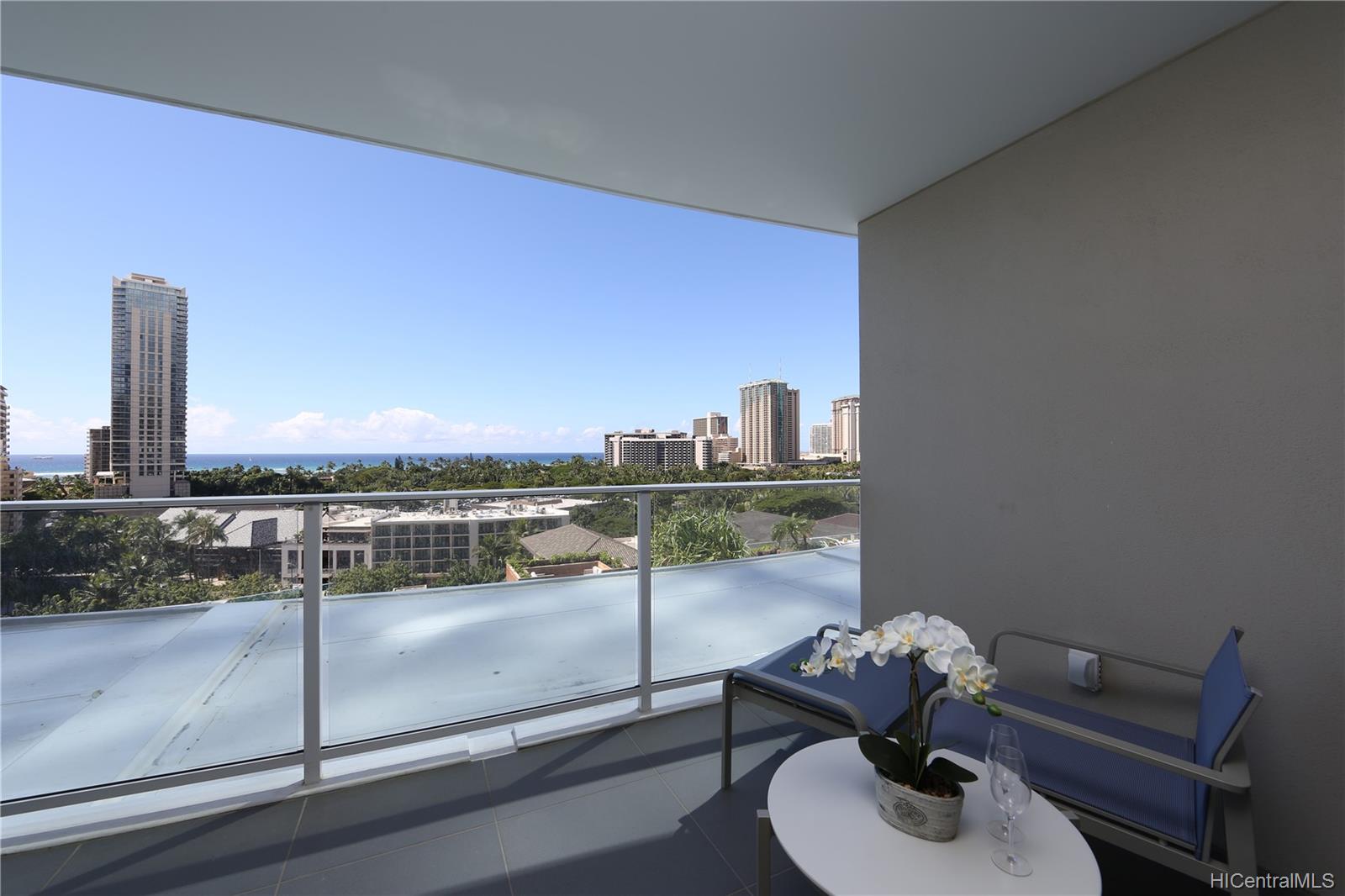 383 Kalaimoku Street #1211, Honolulu, HI 96815