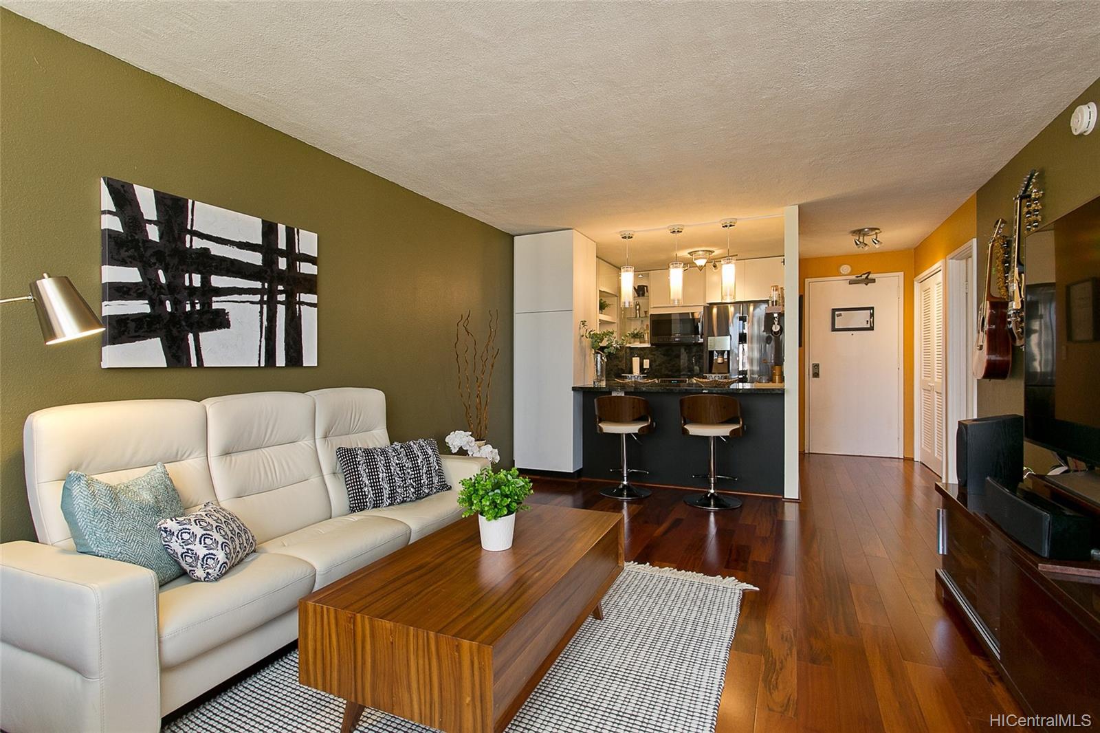 1255 Nuuanu Avenue #E1306, Honolulu, HI 96817