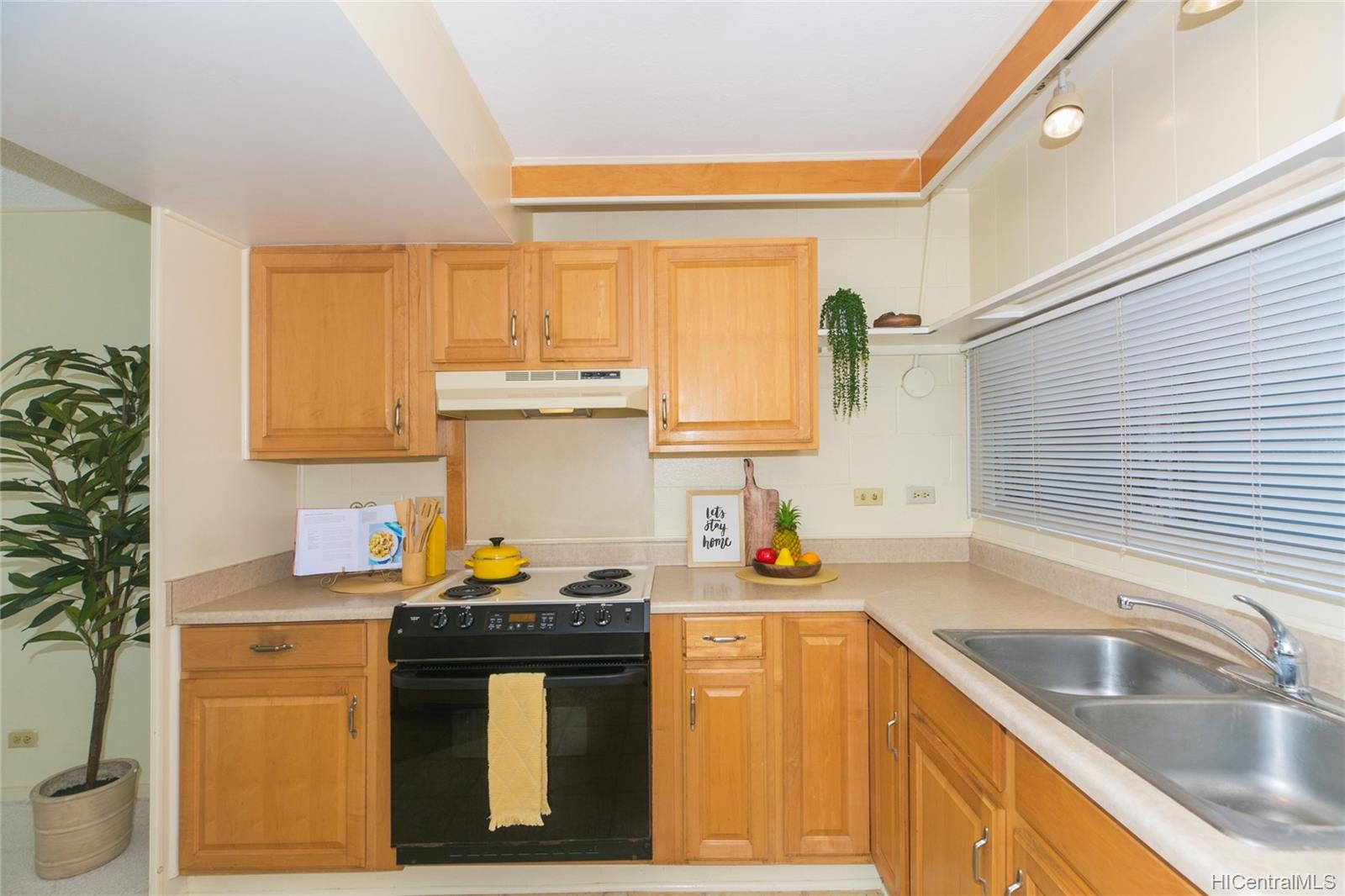 92-787 Makakilo Drive #D23, Kapolei, HI 96707