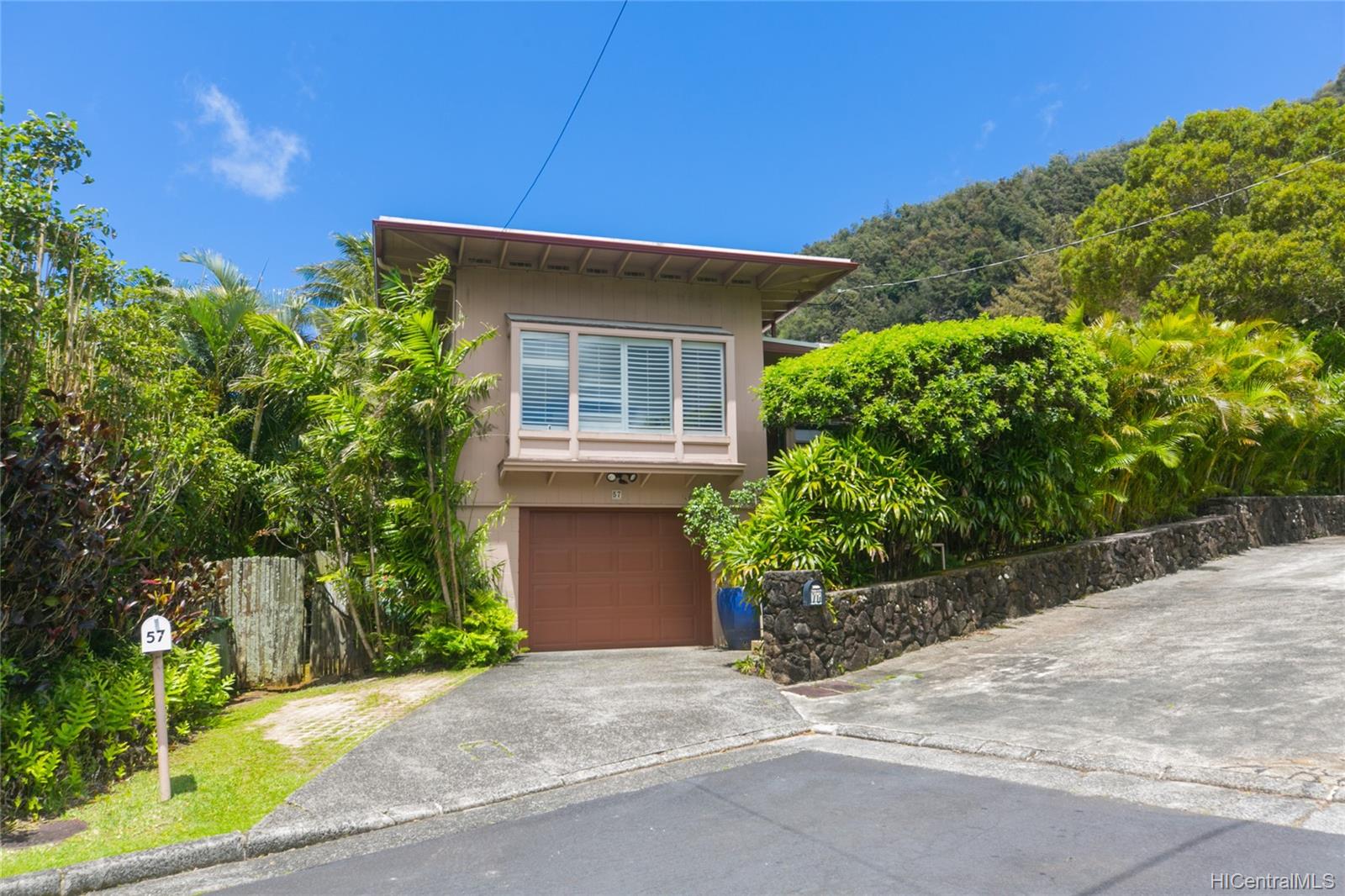 57 Palimalu Drive Honolulu, HI 96817