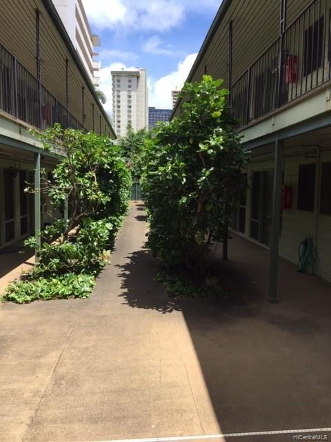 234 Ohua Avenue #220, Honolulu, HI 96815