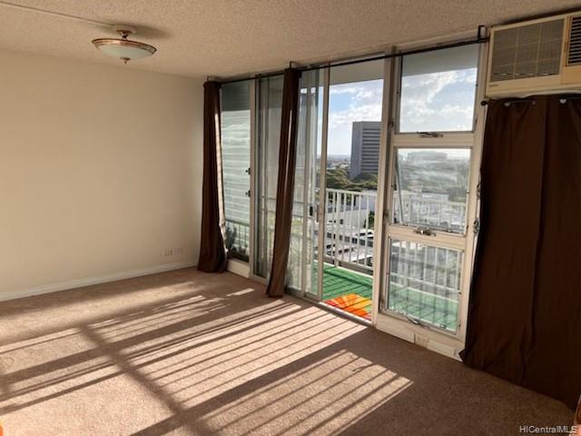 757 Kinalau Place #904, Honolulu, HI 96813