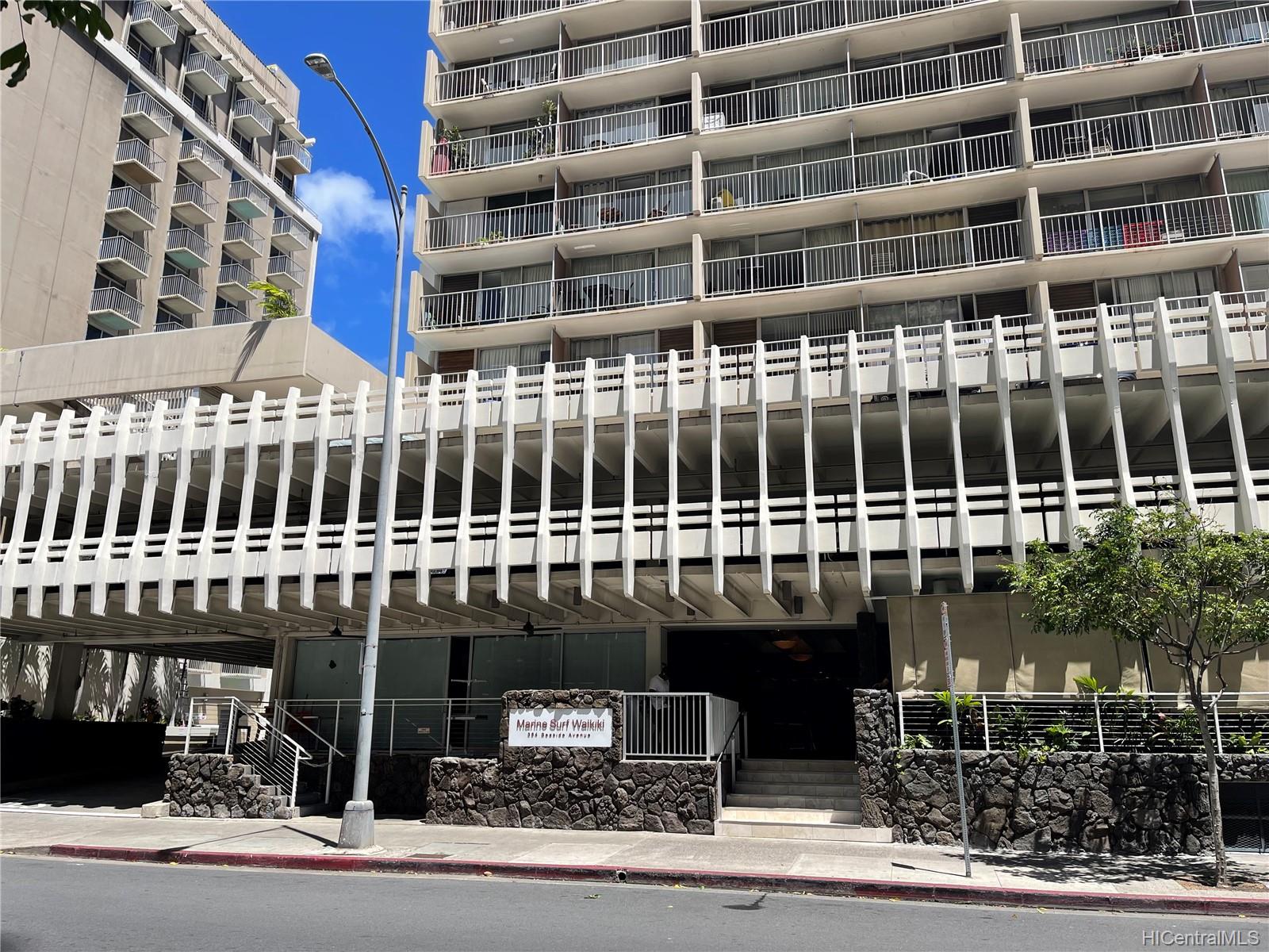 364 Seaside Avenue #902, Honolulu, HI 96815