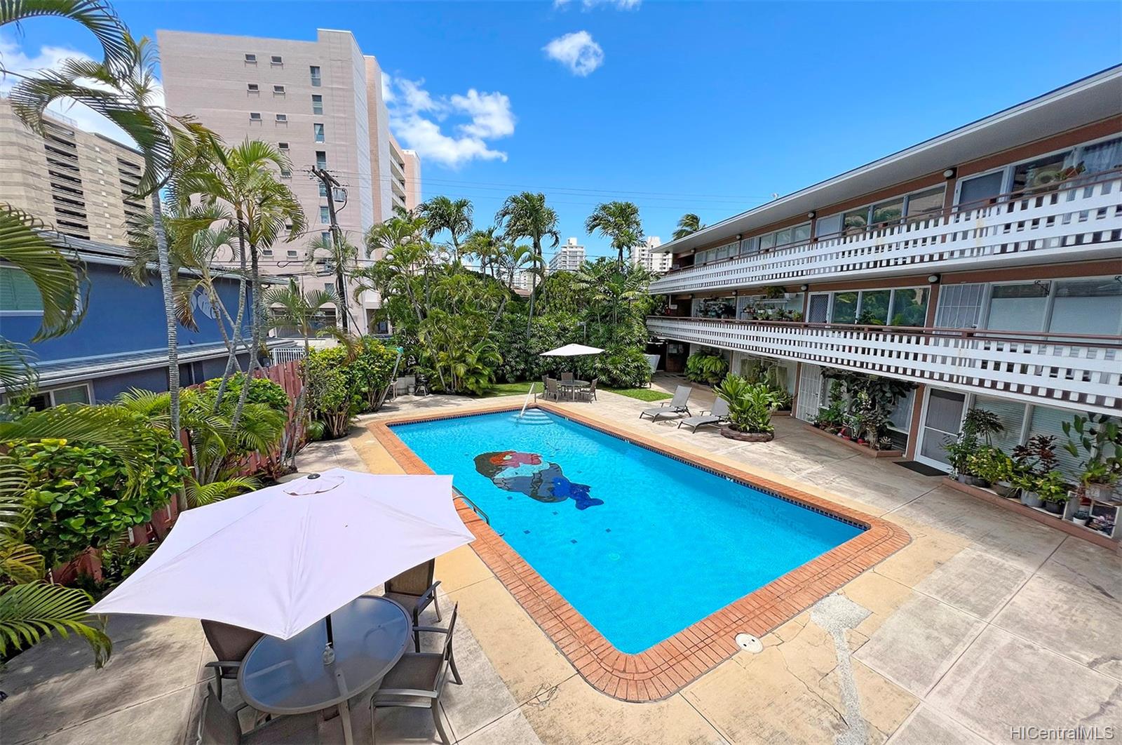 1427 Alexander Street #108, Honolulu, HI 96822