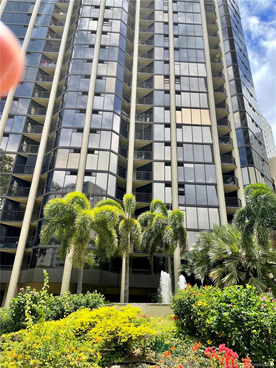 60 Beretania Street #3310, Honolulu, HI 96817