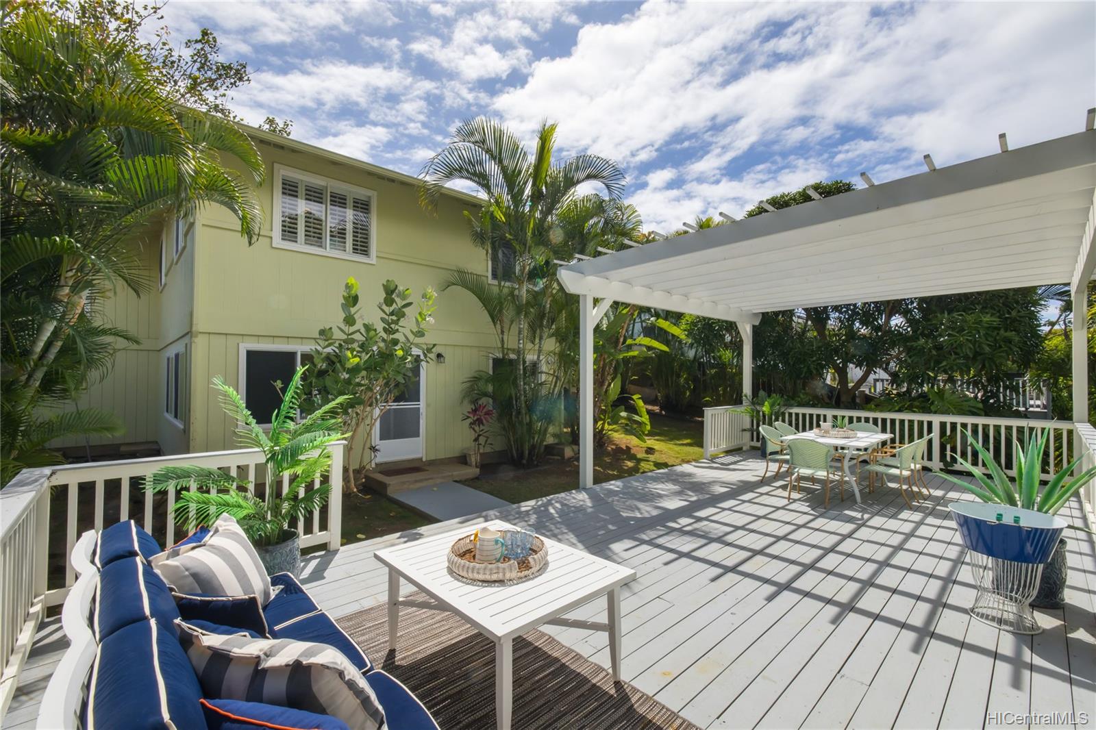 1093 Loho Street Kailua, HI 96734