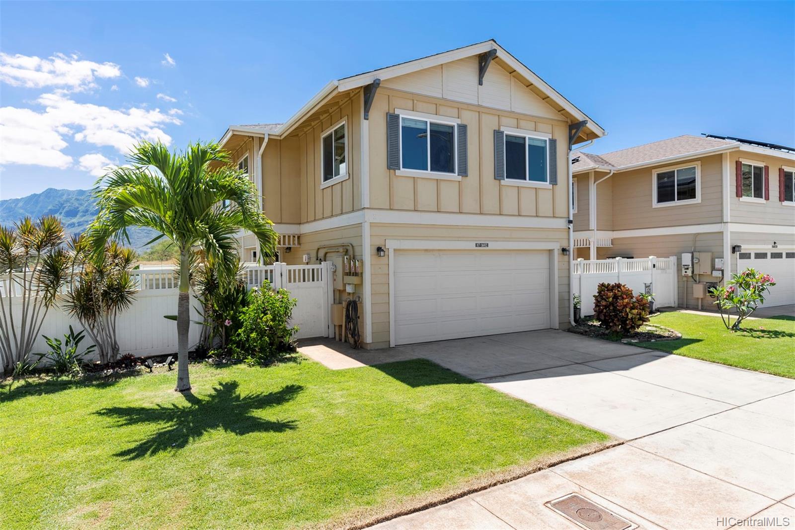 87-1692 Wehiwehi Street Waianae, HI 96792