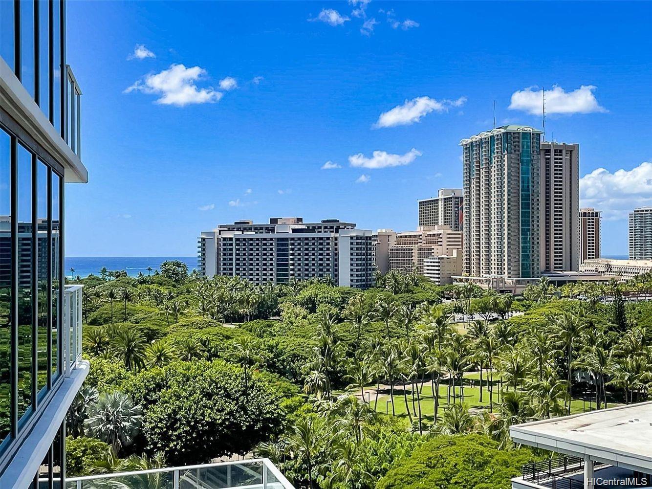 383 Kalaimoku Street #1001, Honolulu, HI 96815