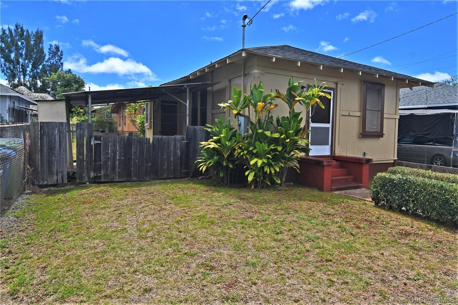  64 Walker Avenue Wahiawa, HI 96786