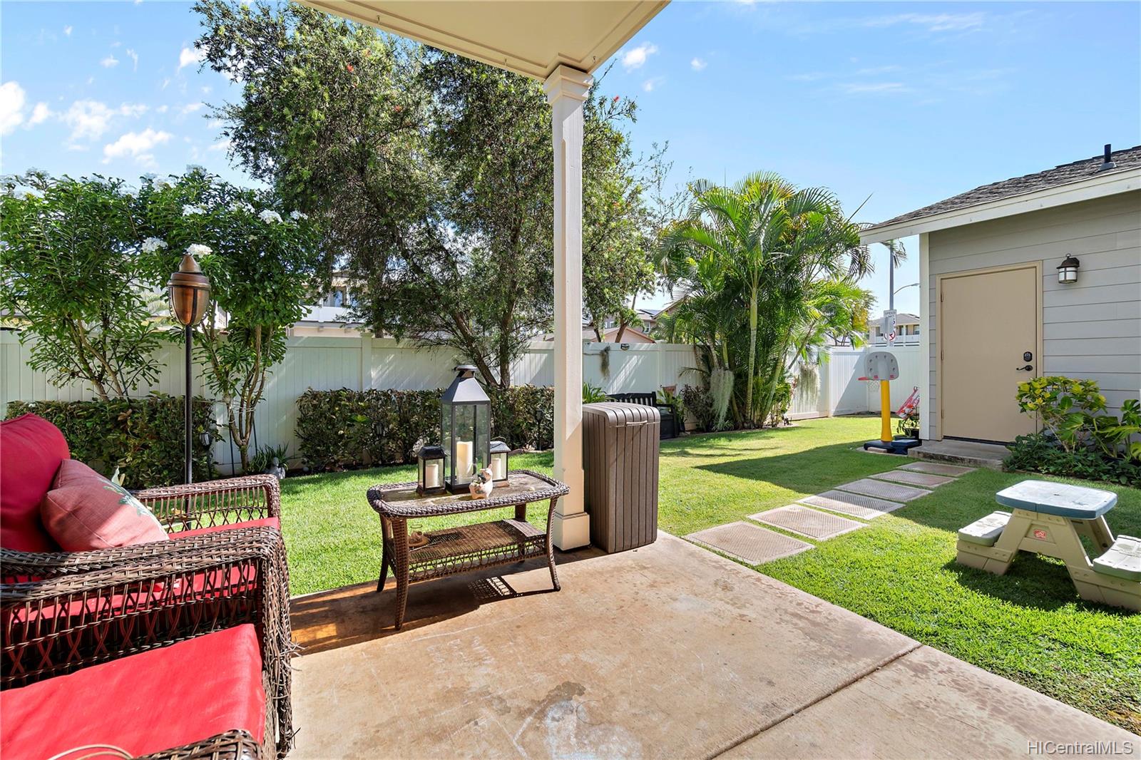 91-1055 Waikapoo Street Ewa Beach, HI 96706