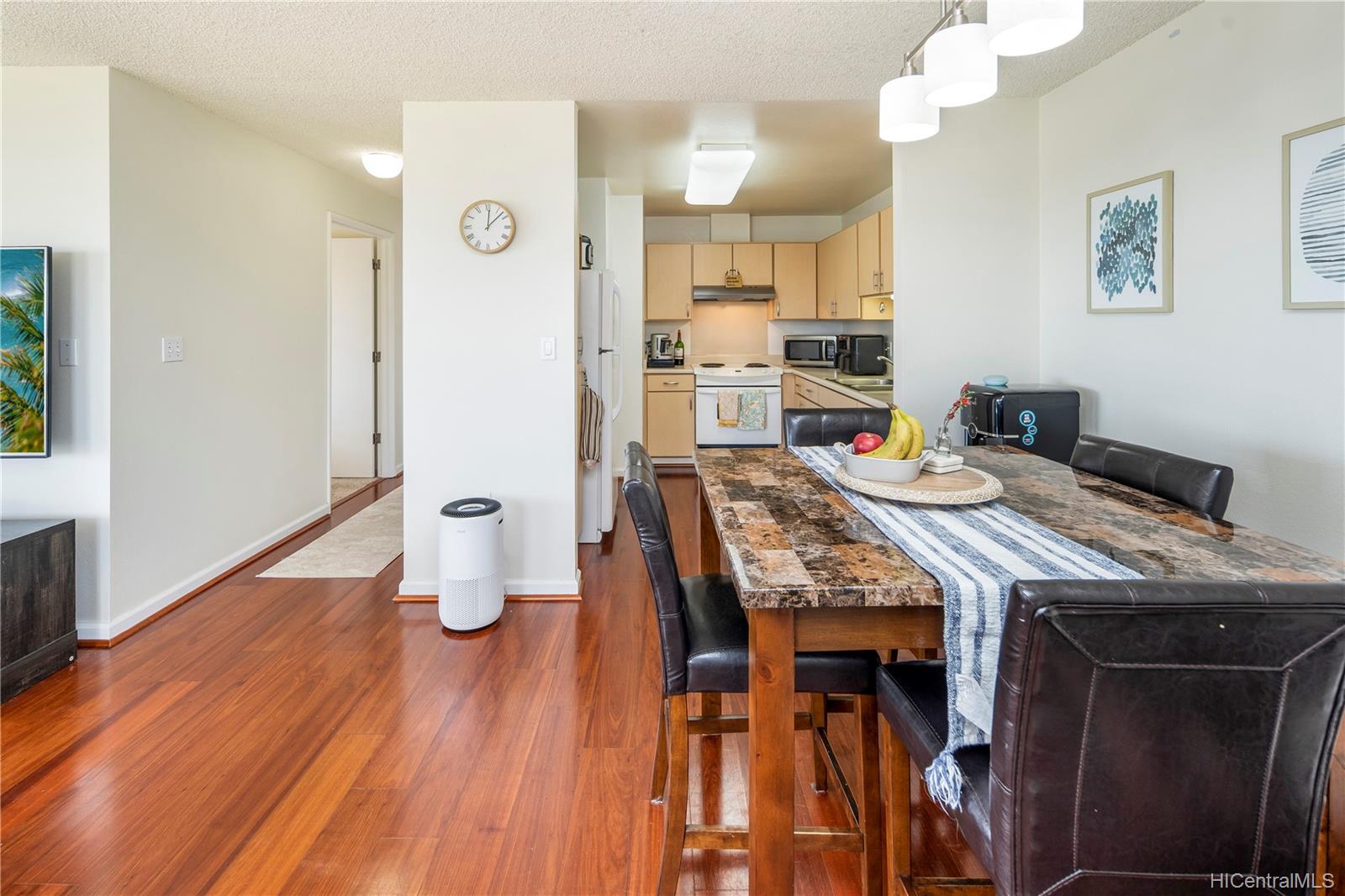 94-540 Kupuohi Street #24/203, Waipahu, HI 96797