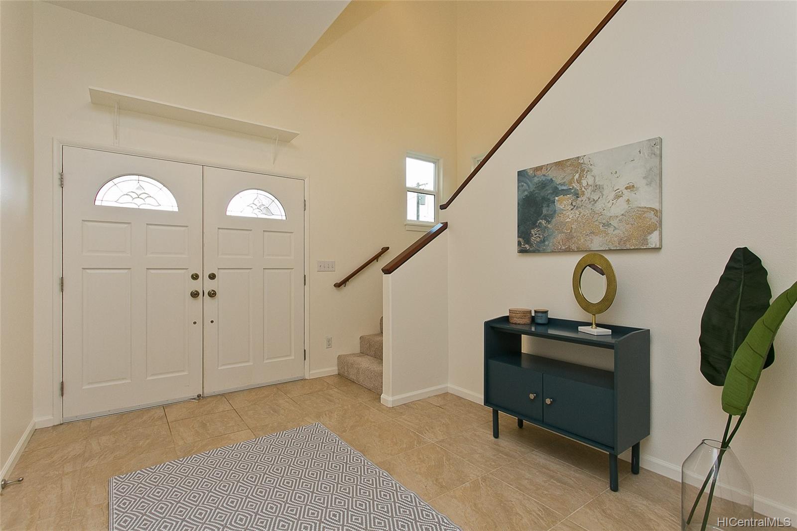 2648 Puunui Avenue Honolulu, HI 96817