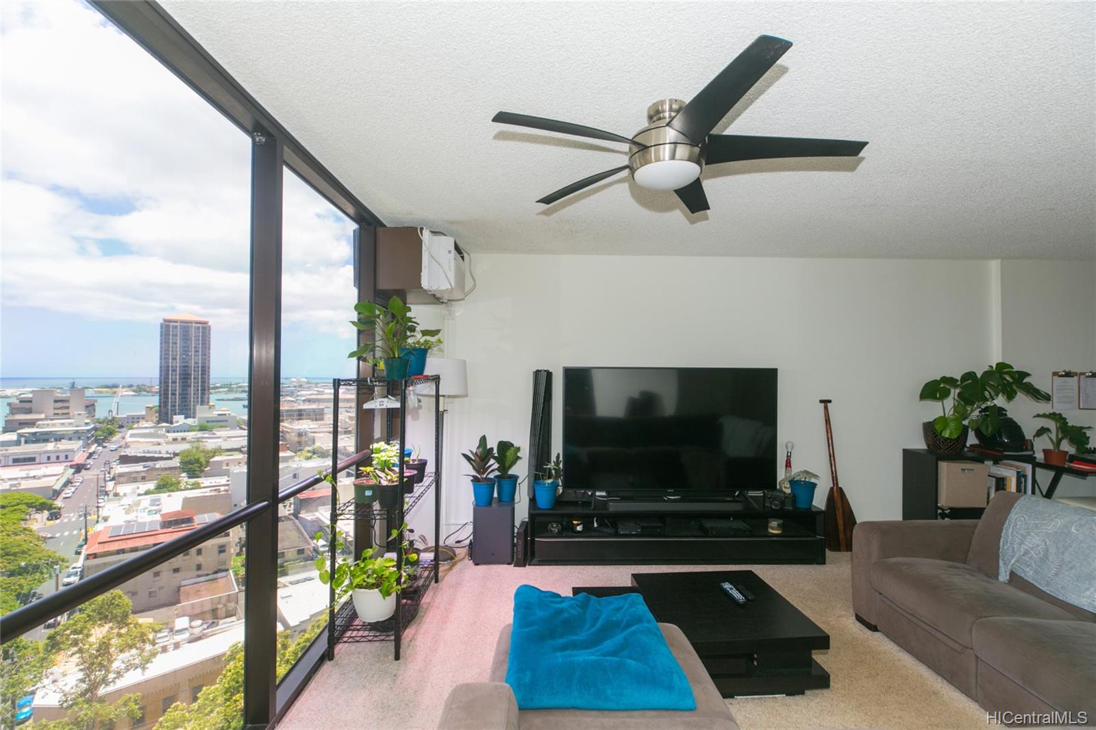 60 Beretania Street #1608, Honolulu, HI 96817