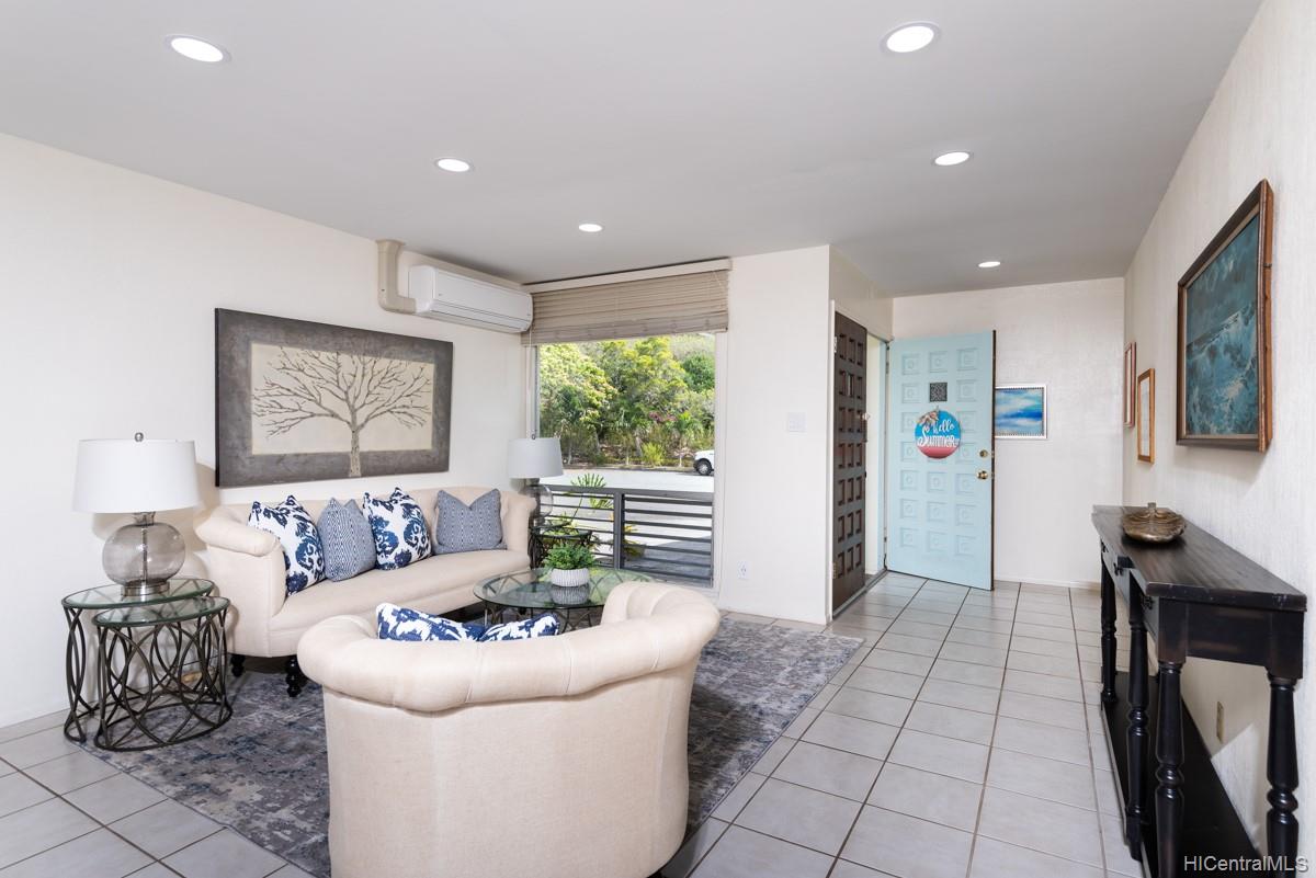 158 Akiohala Place Kailua, HI 96734