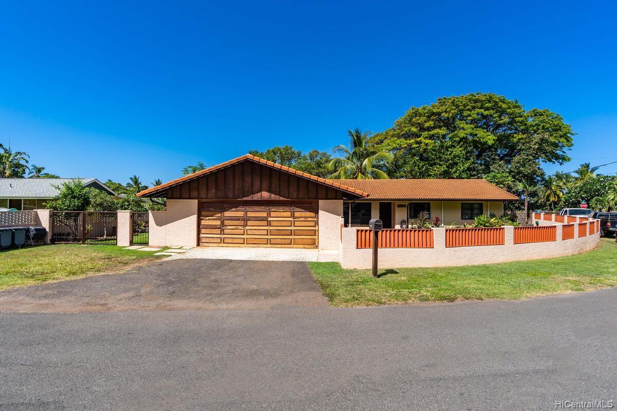 84-221 Holt Street Waianae, HI 96792