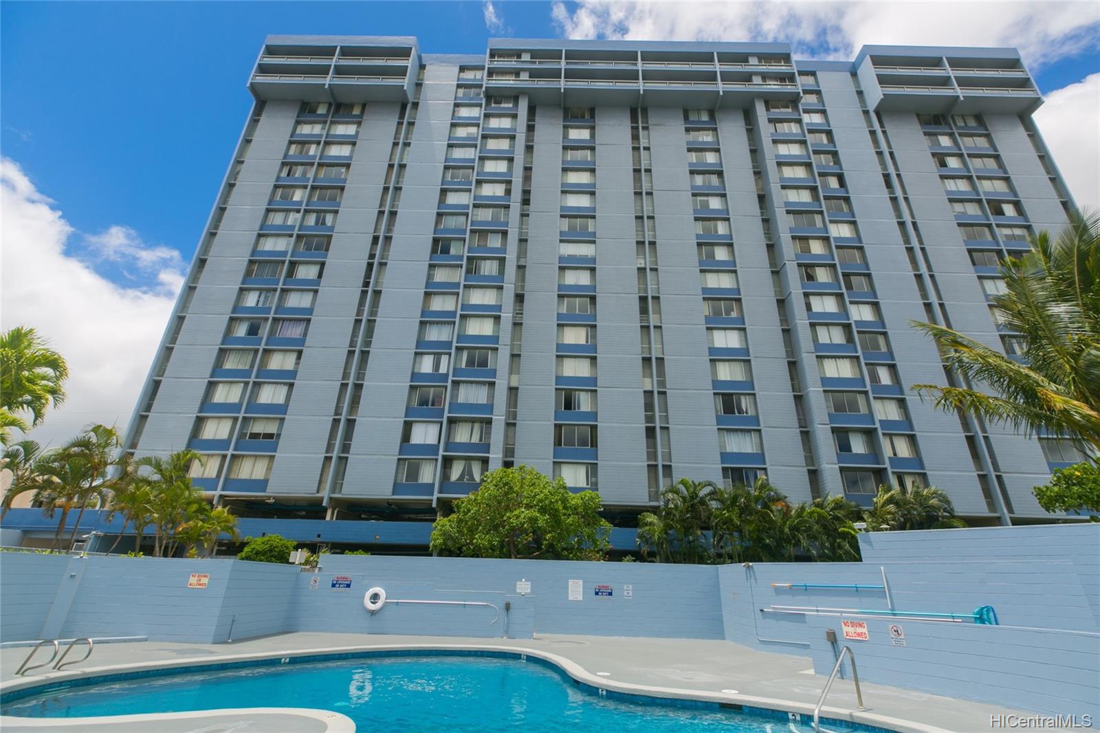 3045 Ala Napuaa Place #511, Honolulu, HI 96818