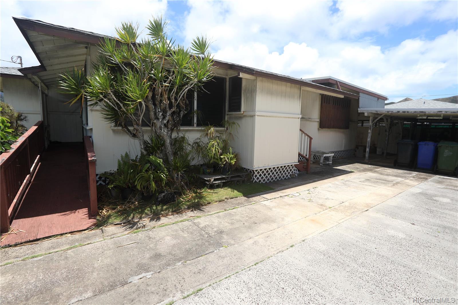 536 Olomana Street Kailua, HI 96734