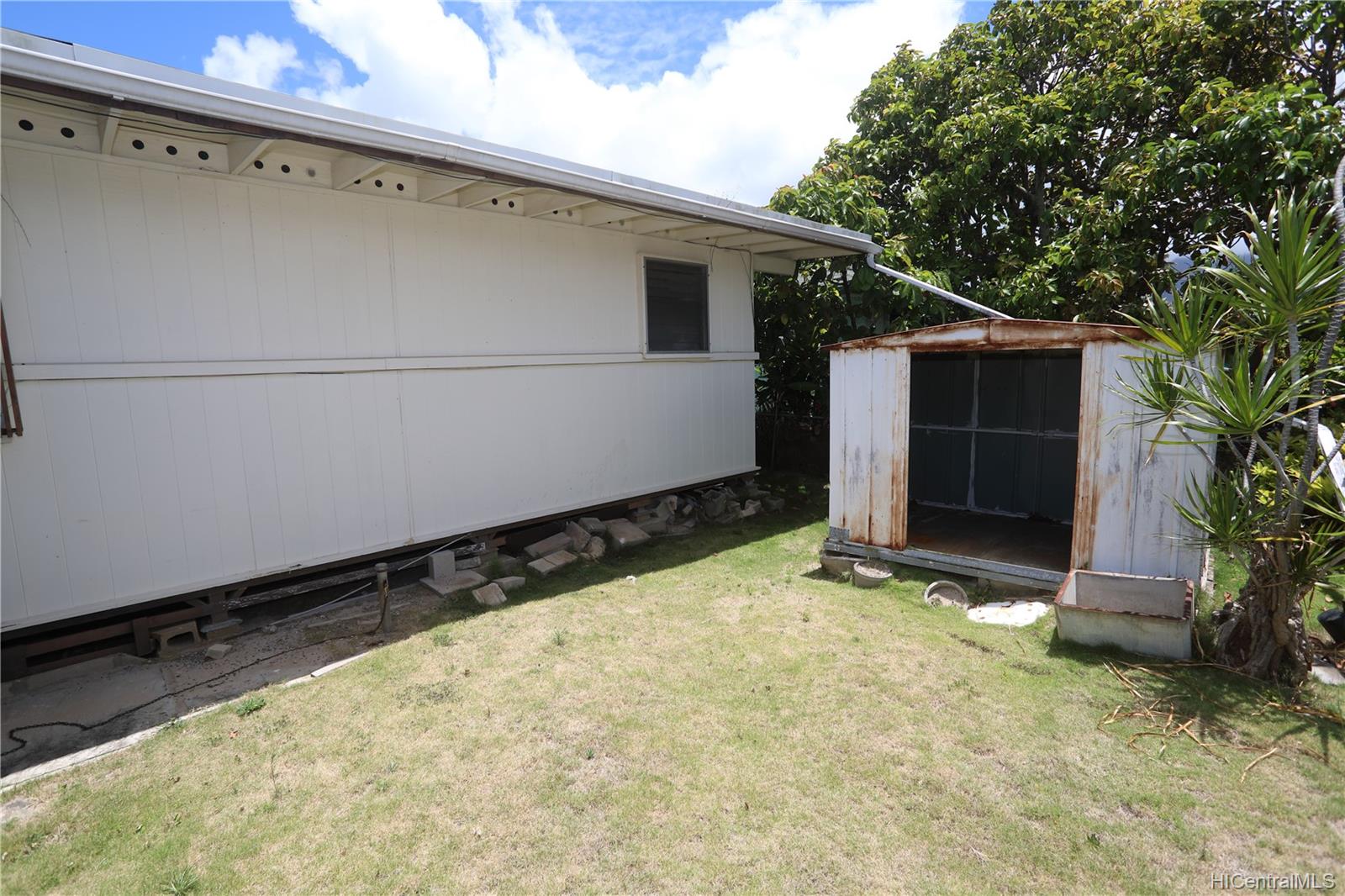 536 Olomana Street Kailua, HI 96734