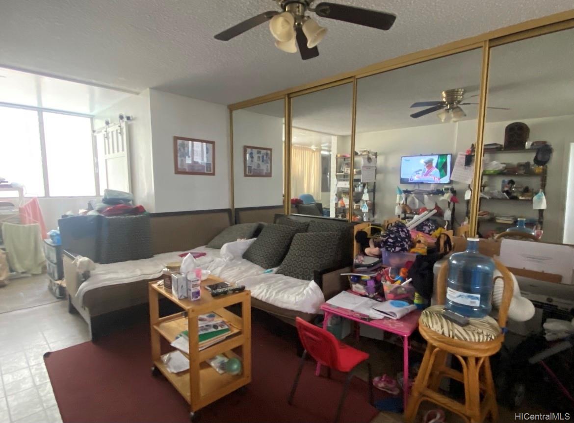 225 Liliuokalani Avenue #5C, Honolulu, HI 96815