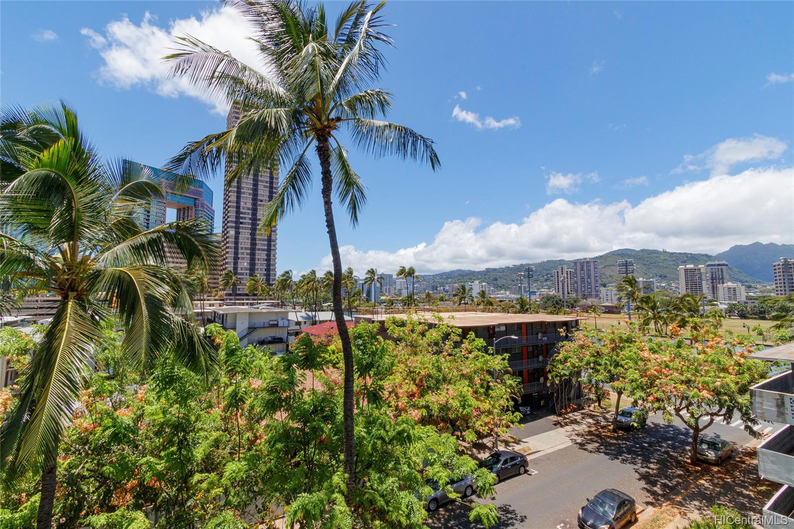 439 Keoniana Street #503, Honolulu, HI 96815