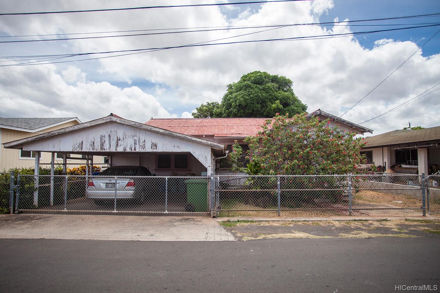 85-922 Midway Street Waianae, HI 96792