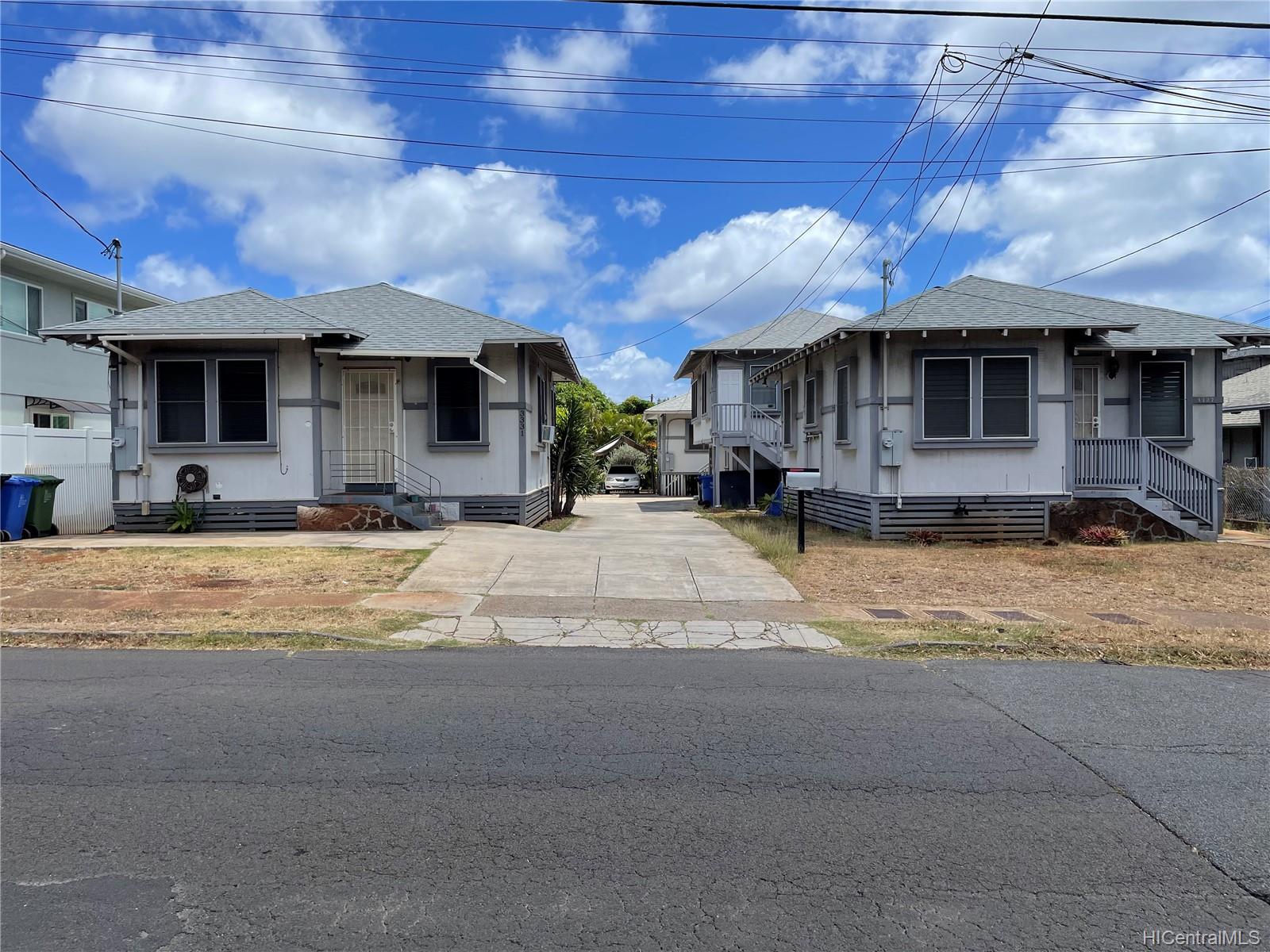 3327 Pahoa Avenue Honolulu, HI 96816