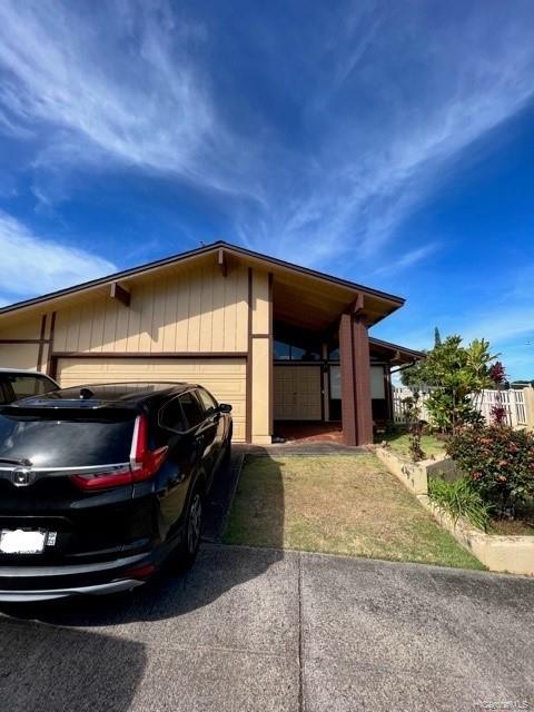 98-1603 Apala Loop Aiea, HI 96701