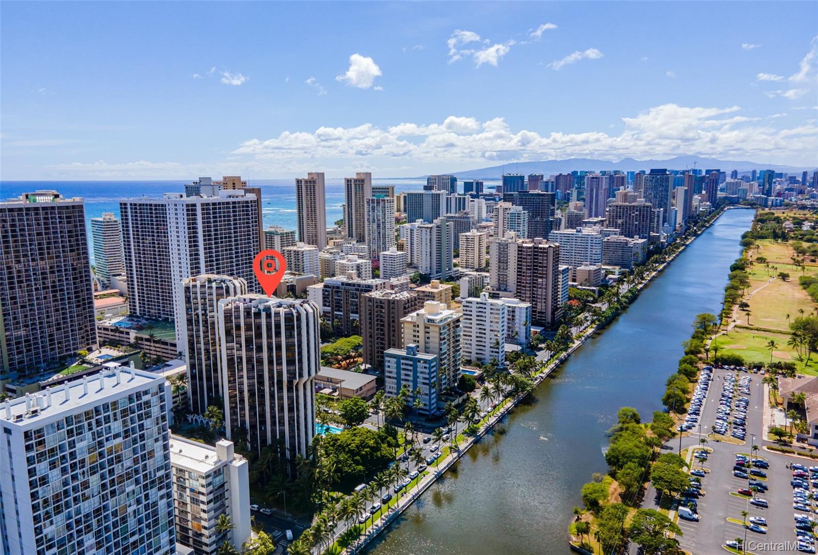 300 Wai Nani Way #2411, Honolulu, HI 96815