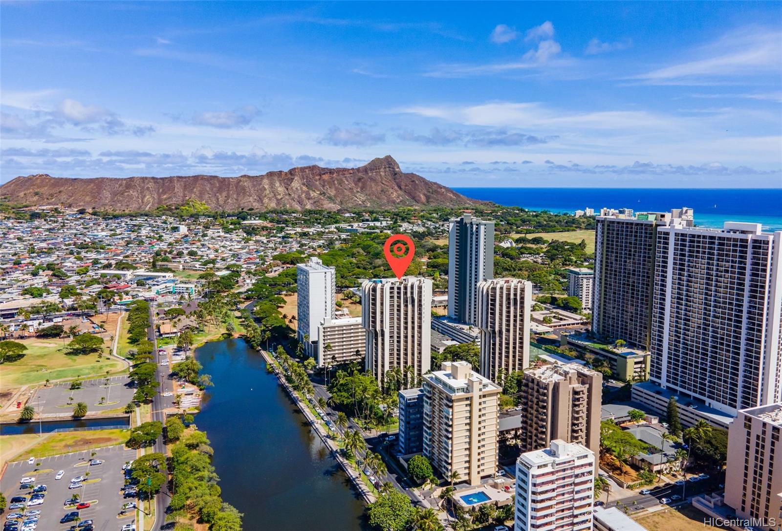 300 Wai Nani Way #2411, Honolulu, HI 96815