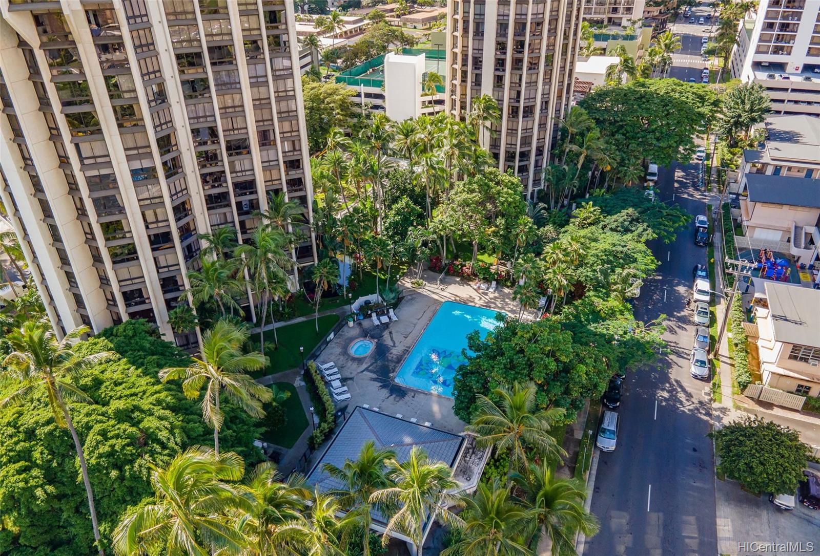 300 Wai Nani Way #2218, Honolulu, HI 96815