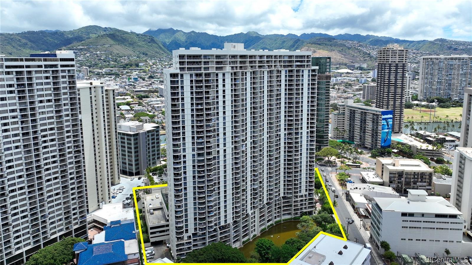 469 Ena Road #1611, Honolulu, HI 96815