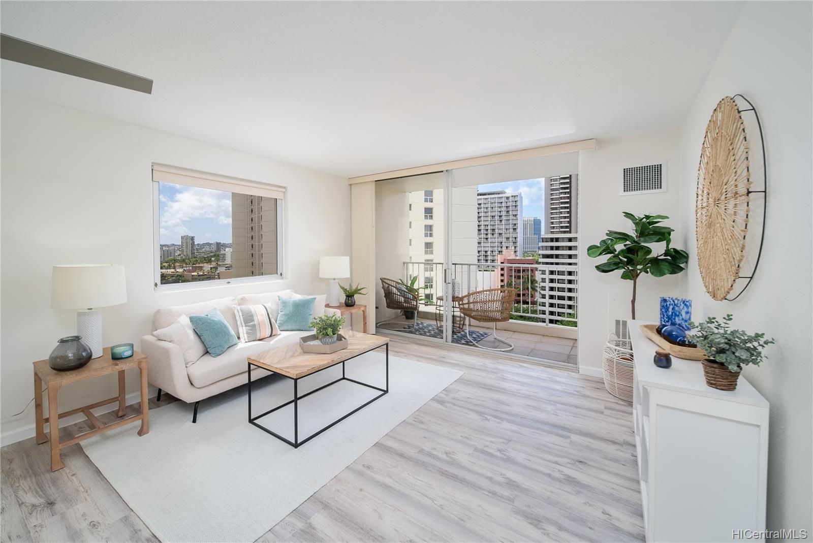 400 Hobron Lane #1215, Honolulu, HI 96815