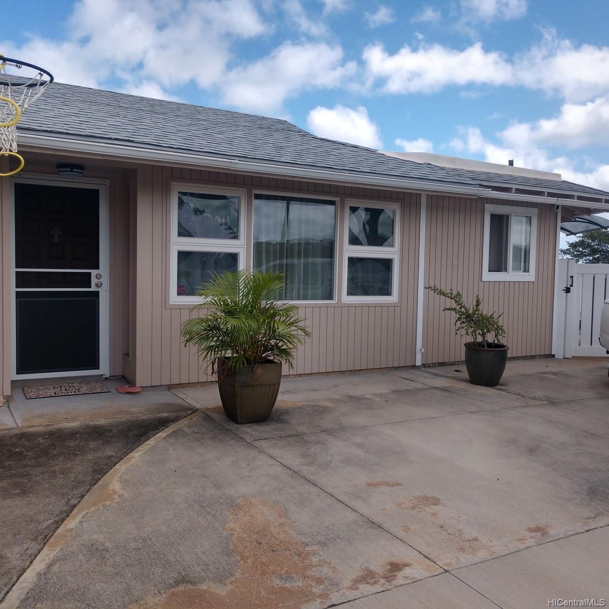 98-200 Puaalii Street Aiea, HI 96701